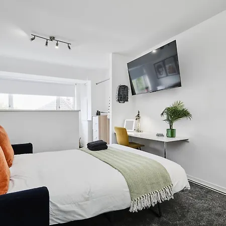 Argie Gardens 1a Апартаменты